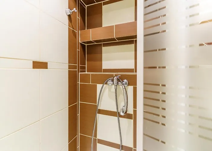 Goscinne Pod Roza Apartman *